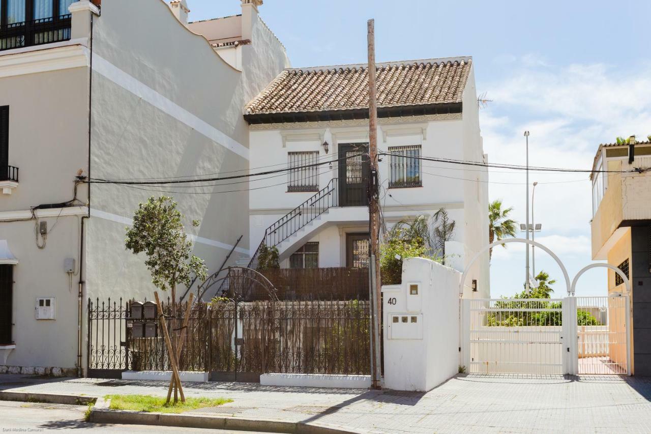 Loft Con Gran Terraza En Primera Linea De Playa Malaga Exterior photo